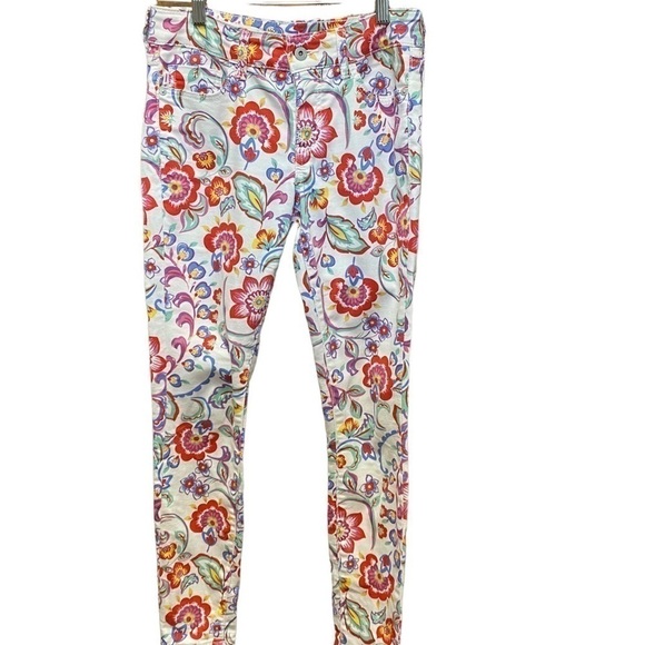 - Pilcro And The Letter Press Floral Jeans - Picture 2 of 6